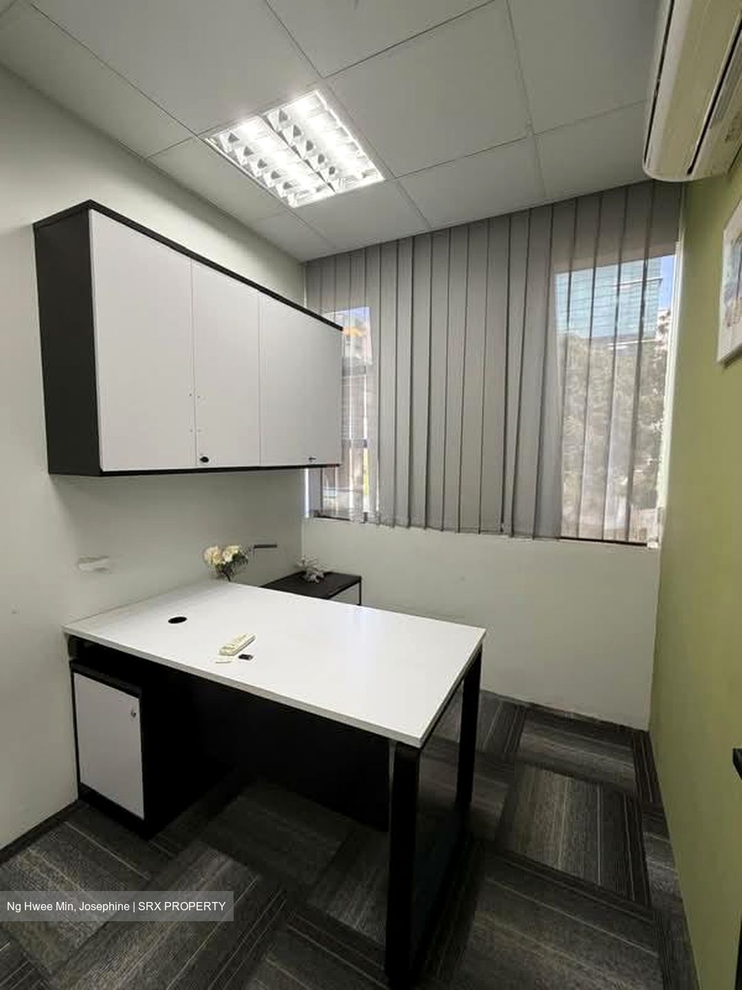 Solstice Business Center (D19), Factory #588599301